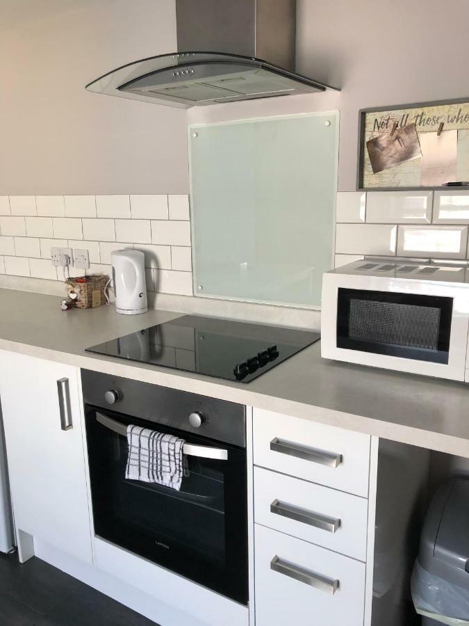 Apartment No 4 New *