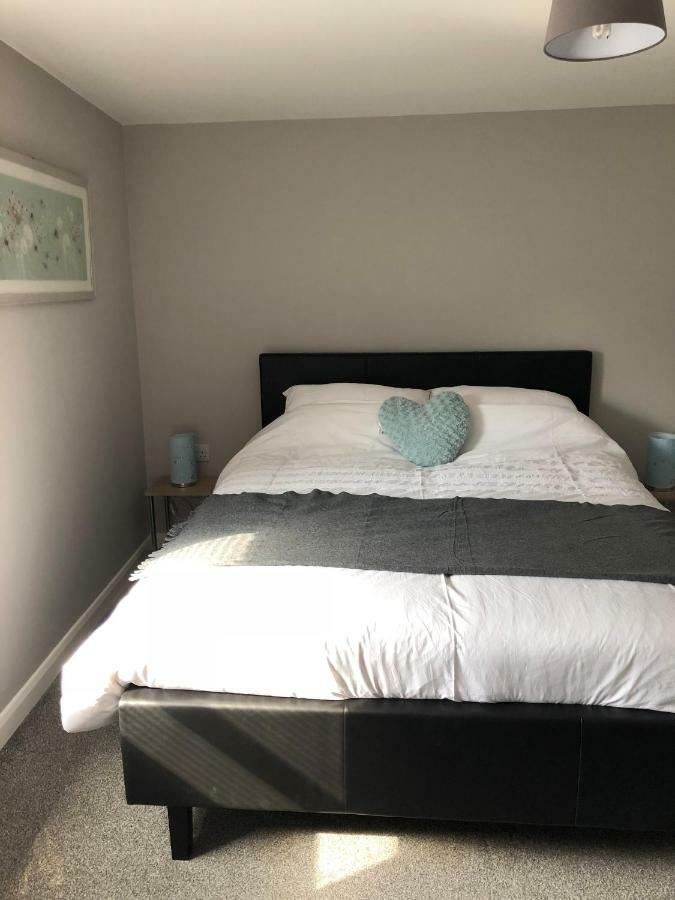 Apartment No 4 New